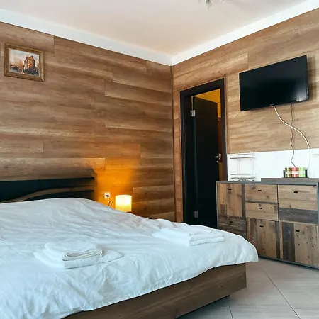 Апартамент B8 Luxury In Life *