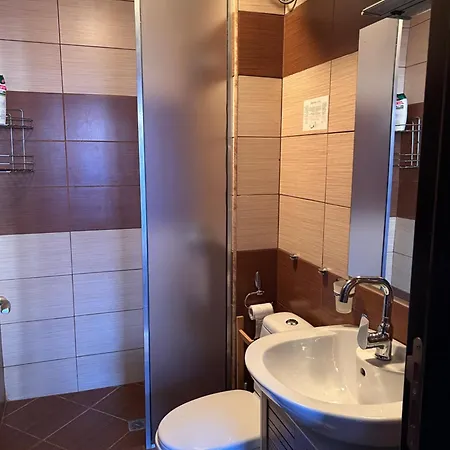 B8 Luxury In Life Апартамент *